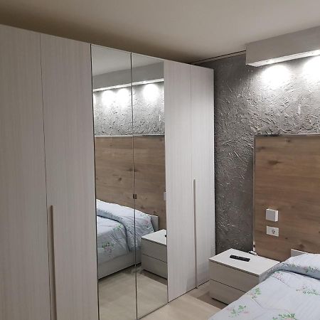 פסקרה Massaro Apartments Via Bramante מראה חיצוני תמונה